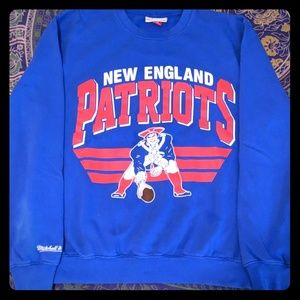 Mitchell & Ness New England Patriots crewneck